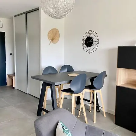 Magnifique - Luxe - Proche Du Port - 1 - Pour Des Paisibles