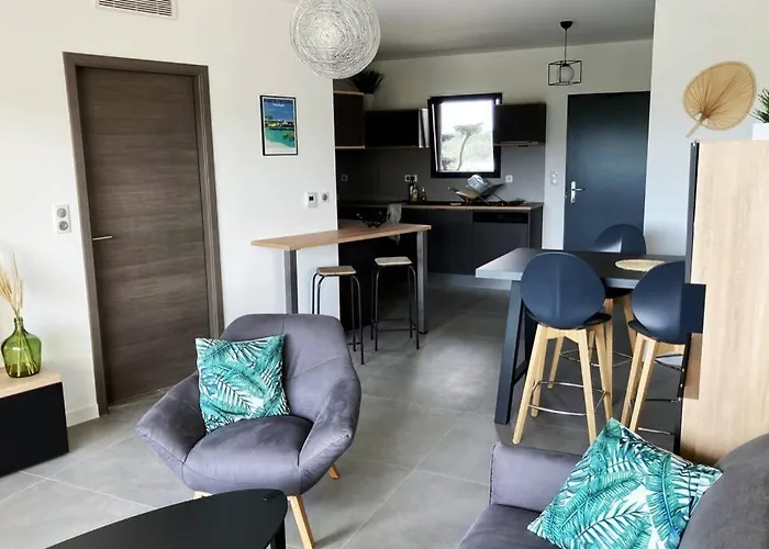 Magnifique - Luxe - Proche Du Port - 1 - Pour Des Paisibles Appartement