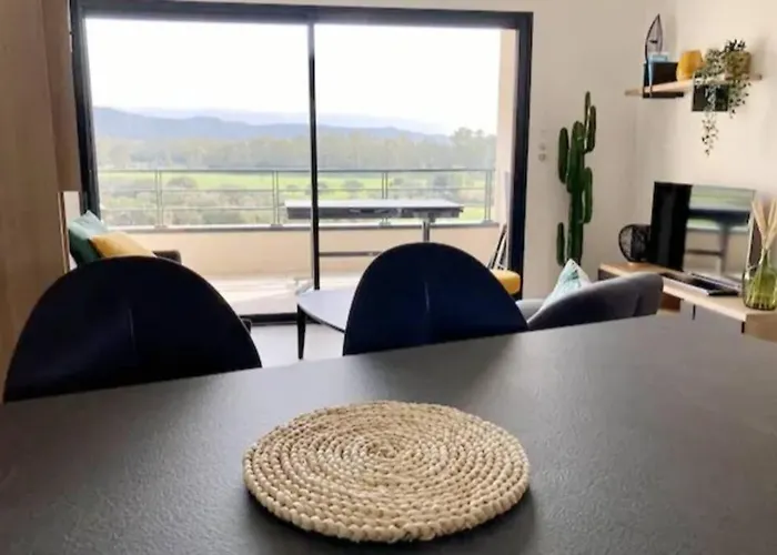 Magnifique - Luxe - Proche Du Port - 1 - Pour Des Paisibles Appartement *